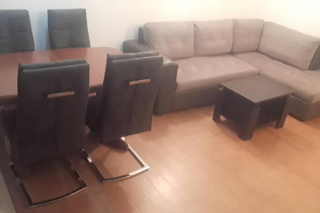 Apartman Franko - Uz Parking プーラ エクステリア 写真