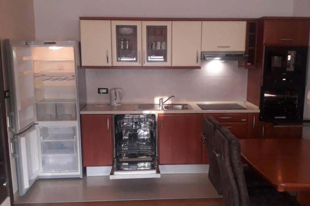 Apartman Franko - Uz Parking プーラ エクステリア 写真