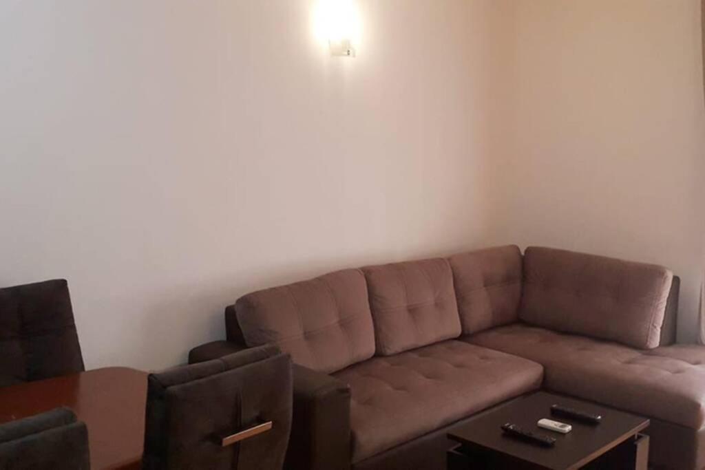 Apartman Franko - Uz Parking プーラ エクステリア 写真